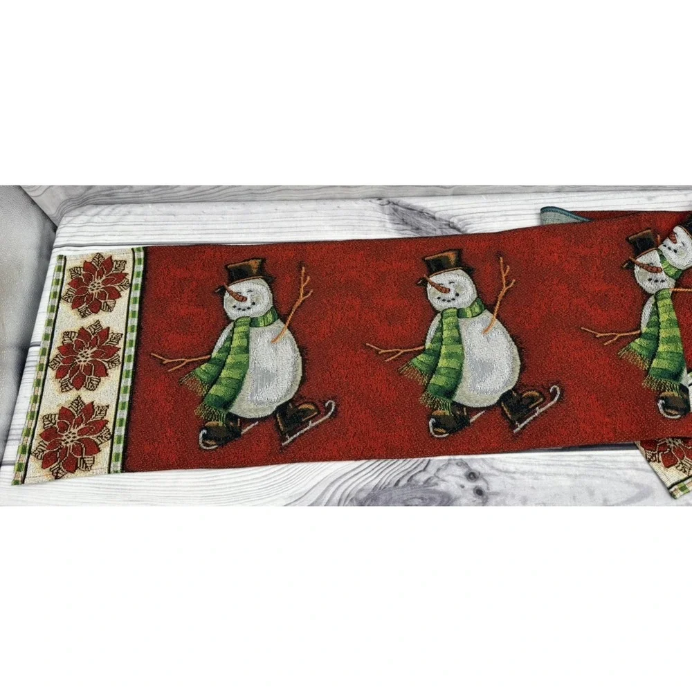 LOT OF 6 HOLIDAY TABLE RUNNERS - FALL / CHRISTMAS - SOME QUILTED - SOME VINTAGE